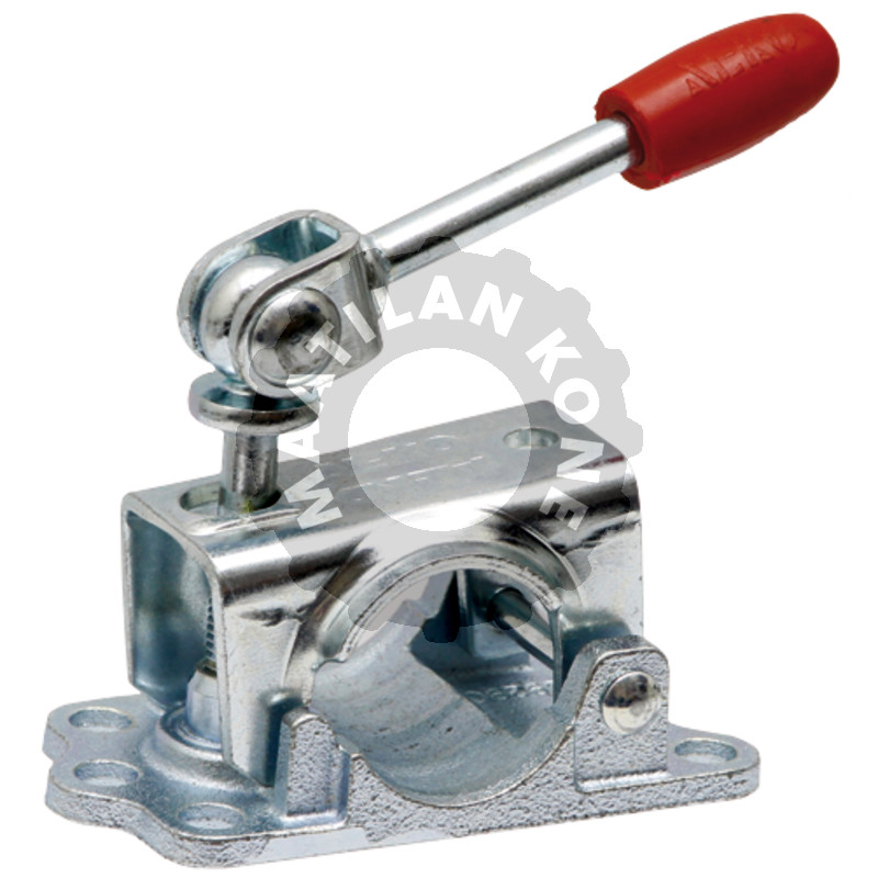 Nokkapyörän kiinnike